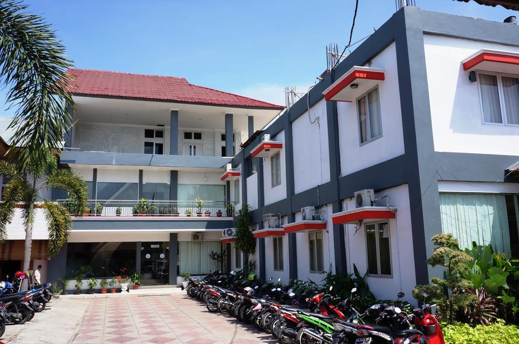 Edotel Minangkabau Padang  Esterno foto