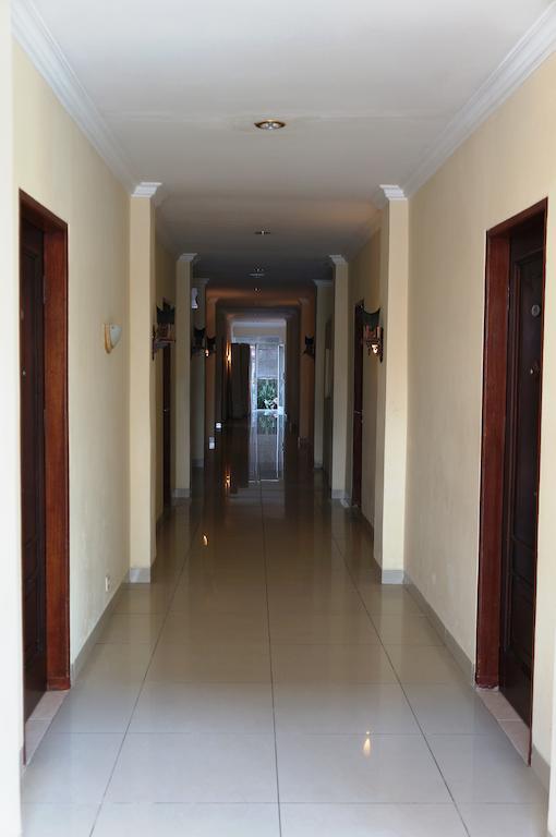 Edotel Minangkabau Padang  Esterno foto
